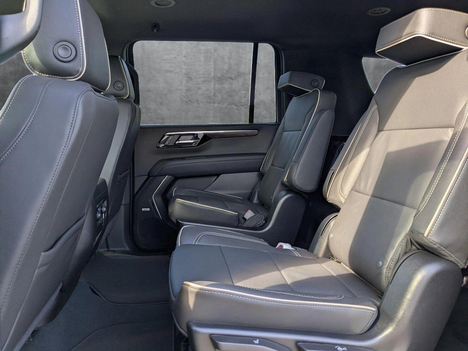 2025 Chevrolet Suburban Vehicle Photo in SPOKANE, WA 99212-2978