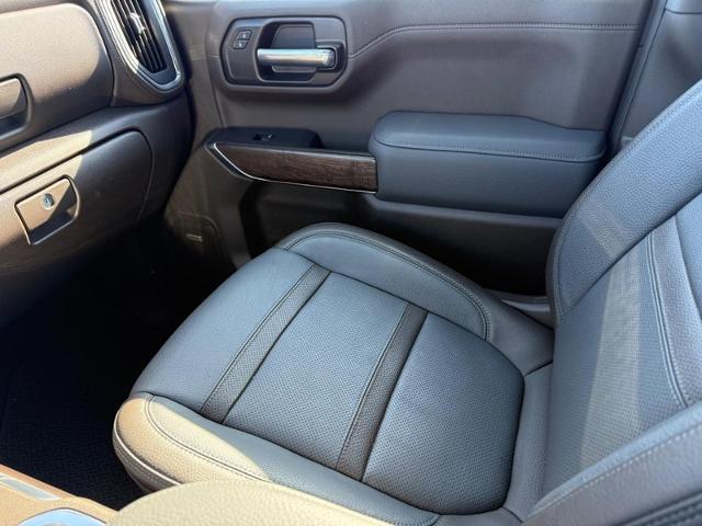 2021 GMC Sierra 1500 Vehicle Photo in COLUMBIA, MO 65203-3903