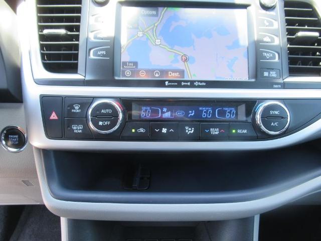 2018 Toyota Highlander Vehicle Photo in LEESBURG, FL 34788-4022