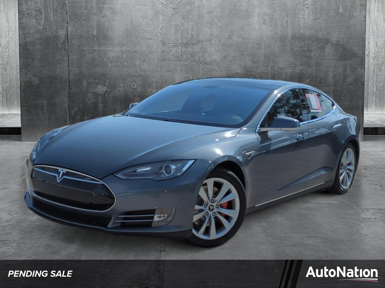 2013 Tesla Model S Vehicle Photo in Margate, FL 33063