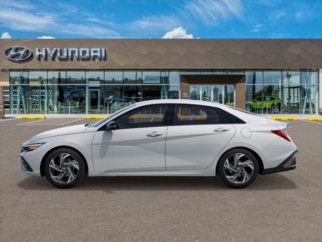 2025 Hyundai ELANTRA Vehicle Photo in Peoria, IL 61615