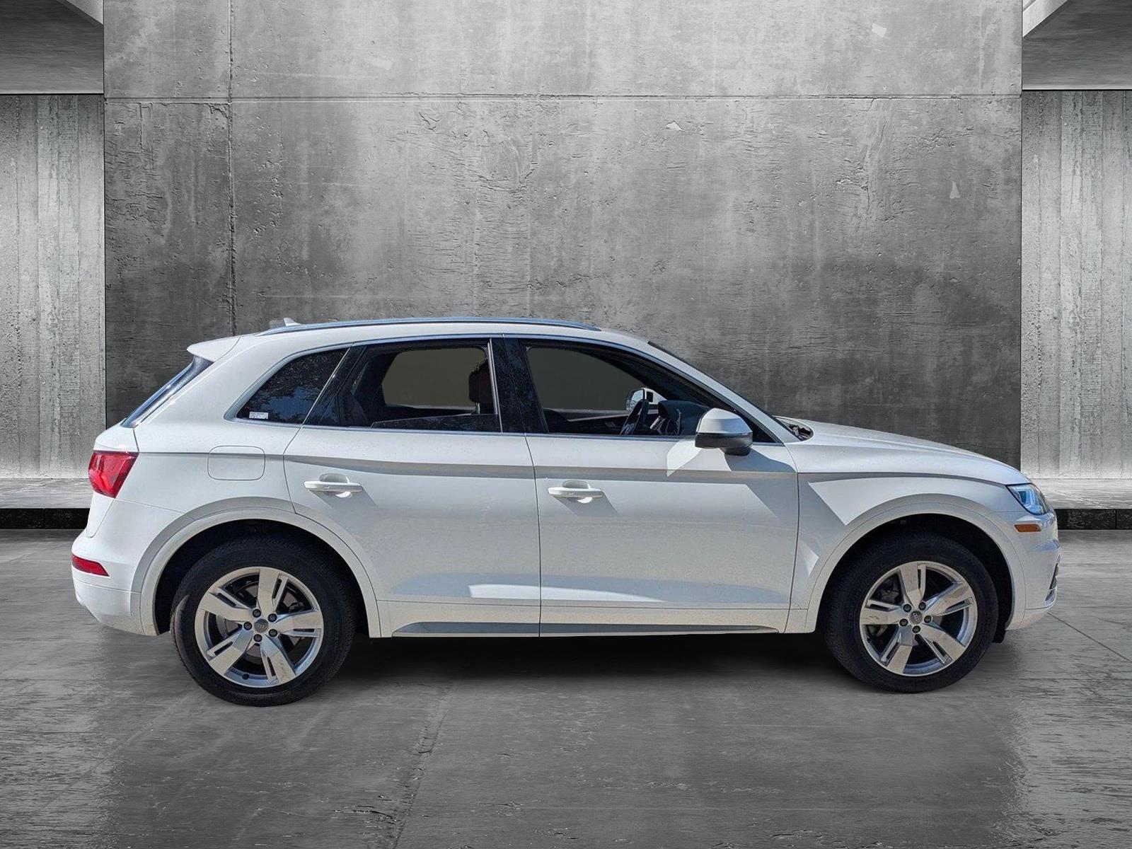 2019 Audi Q5 Vehicle Photo in Sarasota, FL 34231