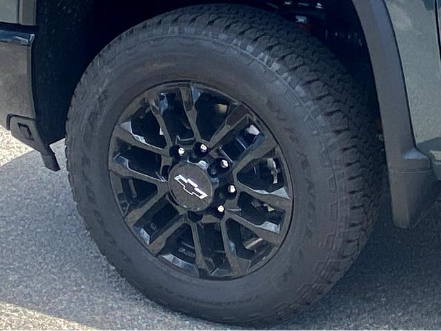 2025 Chevrolet Silverado 2500 HD Vehicle Photo in SAVANNAH, GA 31406-4513
