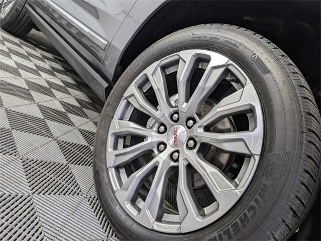 2021 GMC Yukon Vehicle Photo in ENGLEWOOD, CO 80113-6708