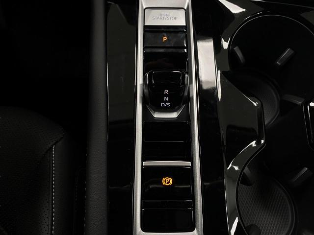 2025 Volkswagen Atlas Vehicle Photo in Appleton, WI 54913