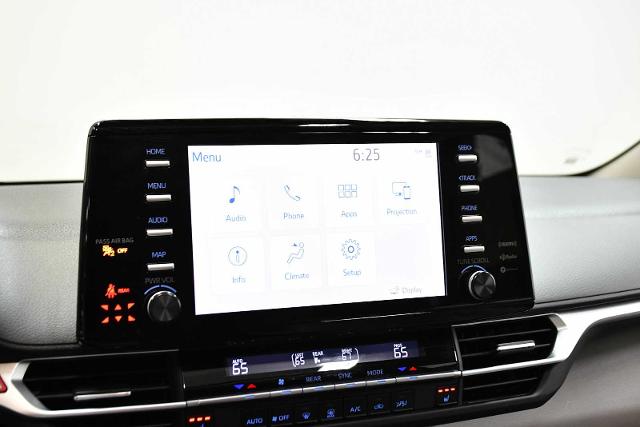 2022 Toyota Sienna Vehicle Photo in DALLAS, TX 75235