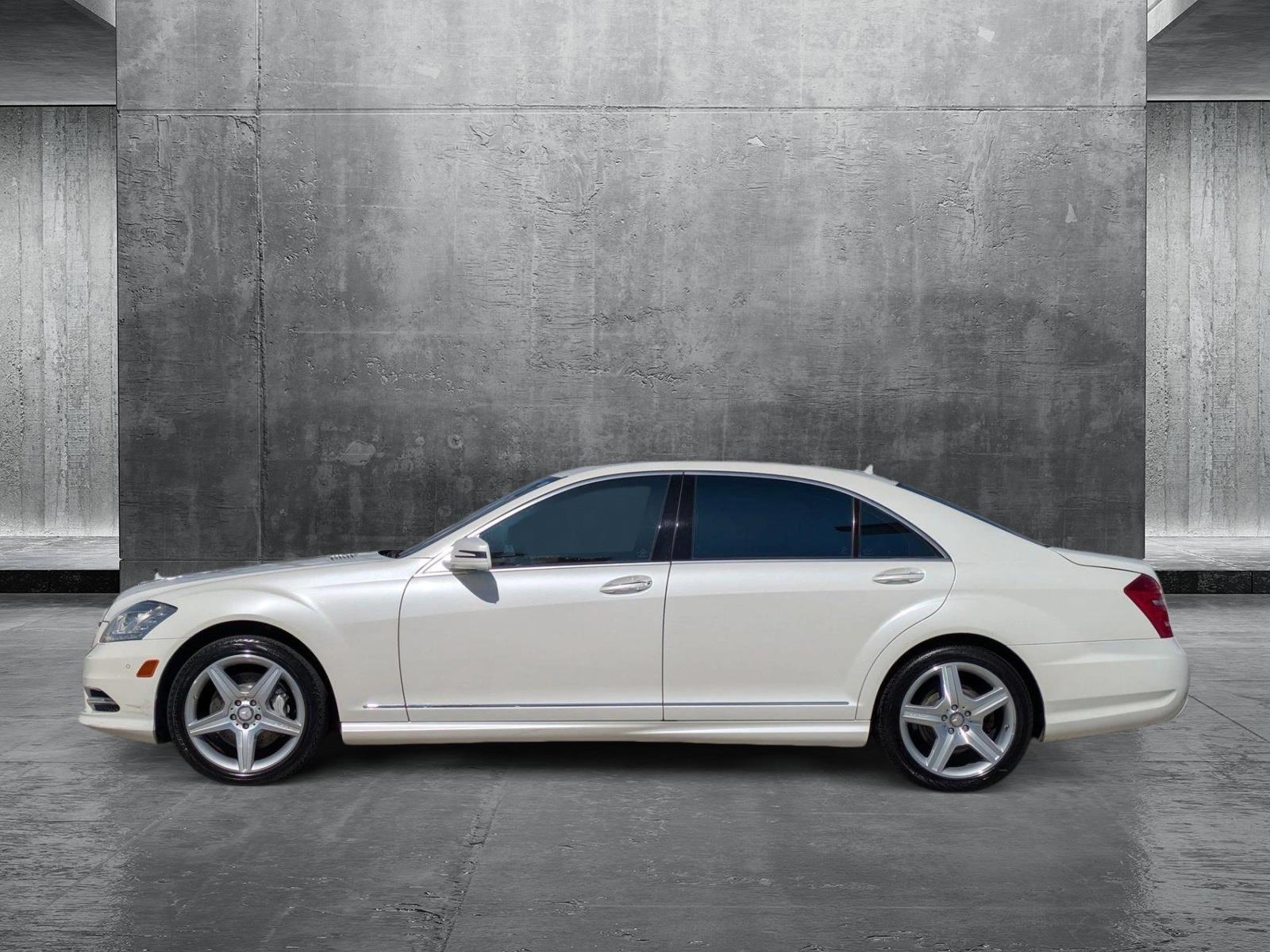 2010 Mercedes-Benz S-Class Vehicle Photo in Tustin, CA 92782