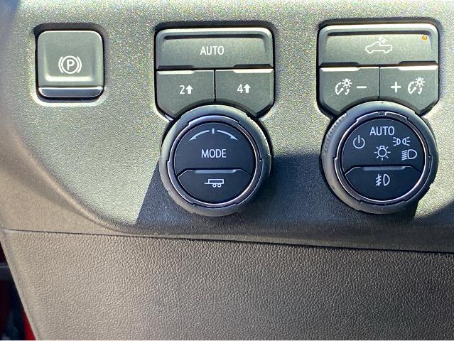 2024 Chevrolet Silverado 1500 Vehicle Photo in BEAUFORT, SC 29906-4218