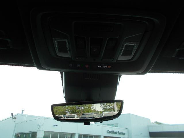 2025 GMC Sierra 3500HD Vehicle Photo in LOWELL, MA 01852-4336