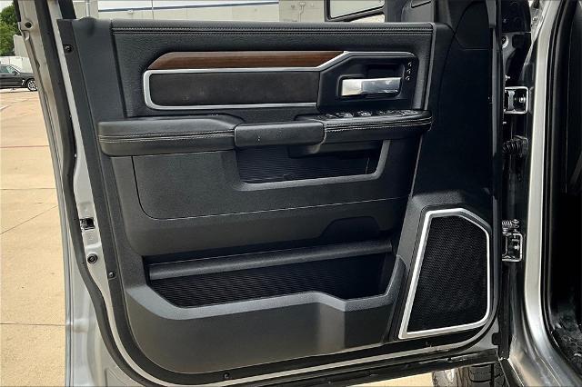 2024 Ram 2500 Vehicle Photo in Grapevine, TX 76051