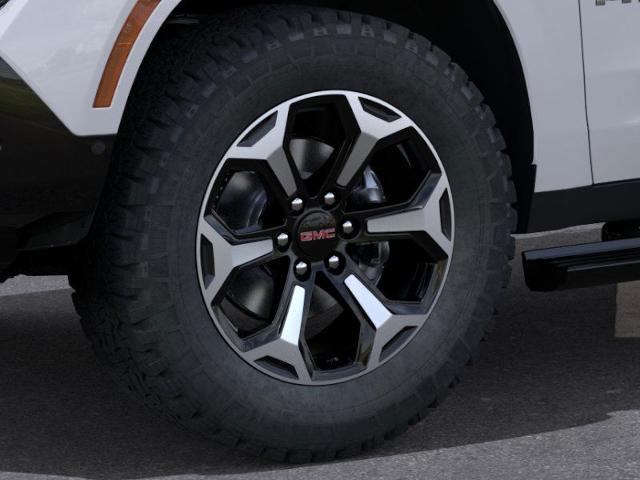 2025 GMC Yukon Vehicle Photo in HENDERSON, NC 27536-2966