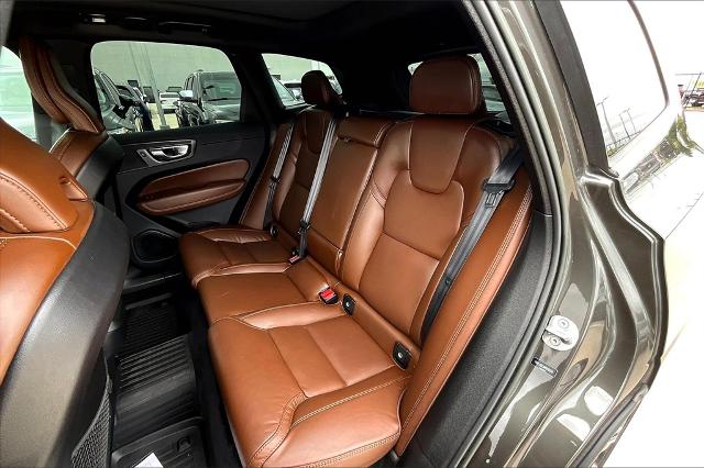 2022 Volvo XC60 Vehicle Photo in Grapevine, TX 76051