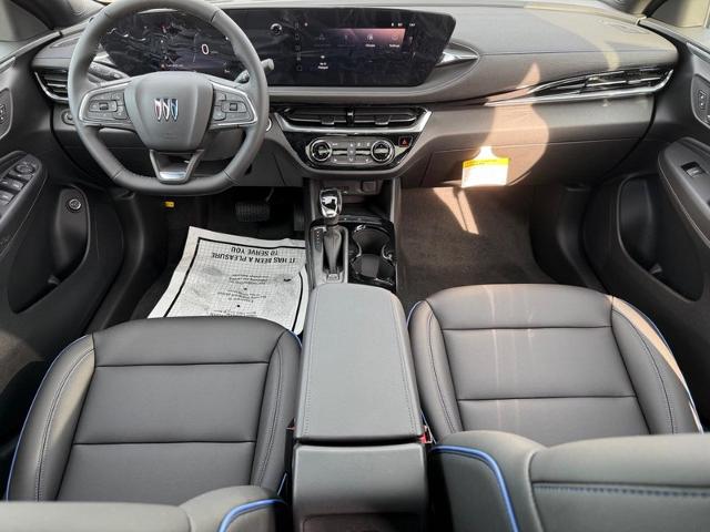 2025 Buick Envista Vehicle Photo in COLUMBIA, MO 65203-3903