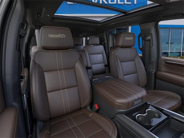 2025 Chevrolet Suburban Vehicle Photo in MILFORD, OH 45150-1684