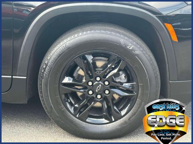 2023 Chevrolet Traverse Vehicle Photo in Roslyn, NY 11576