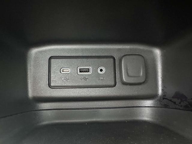 2022 Chevrolet Equinox Vehicle Photo in Roslyn, NY 11576