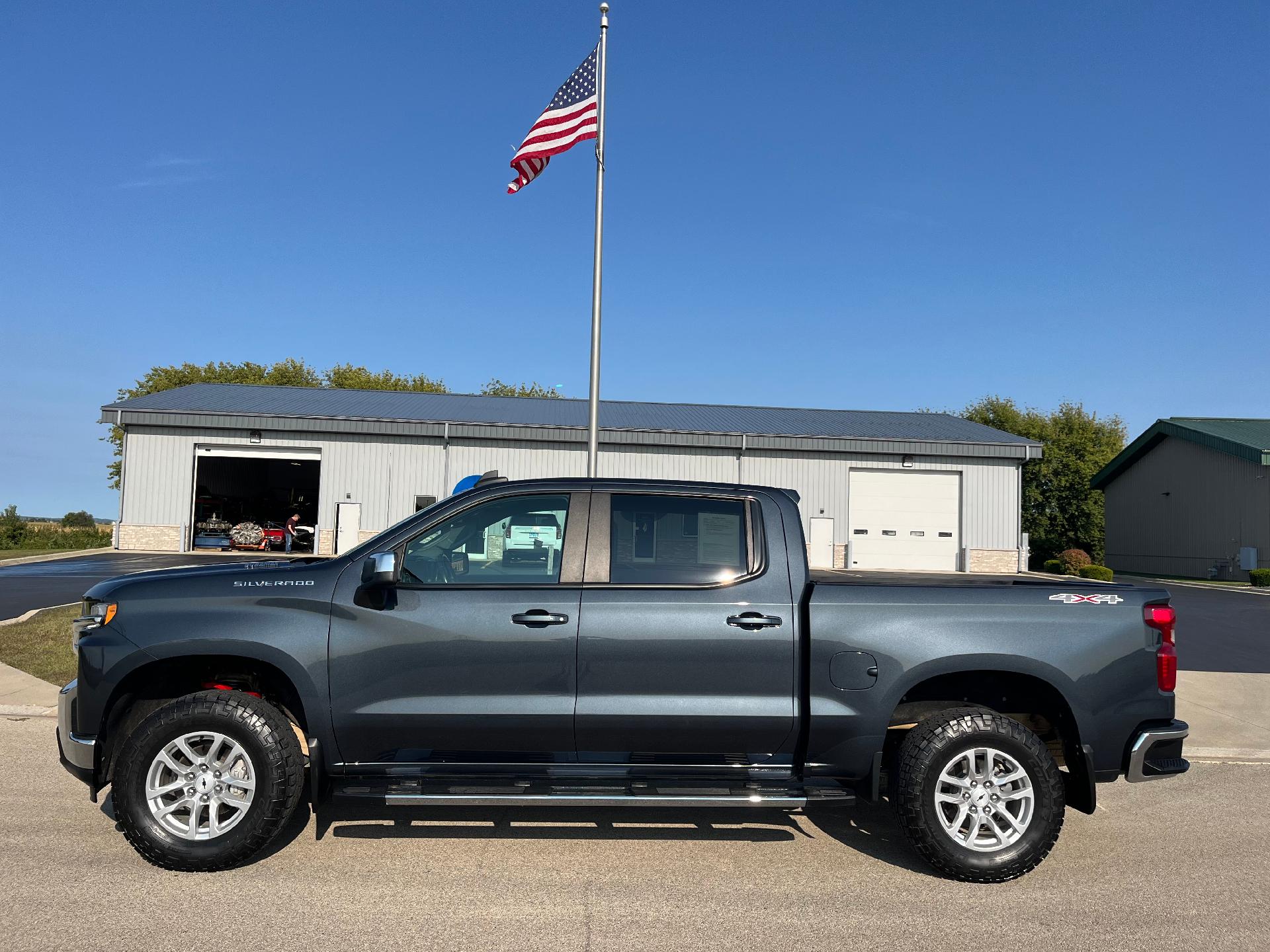 Chevrolet Silverado 1500's photo