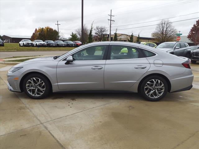 2025 Hyundai SANTA FE Vehicle Photo in Peoria, IL 61615