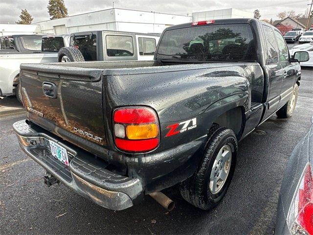 2005 Chevrolet Silverado 1500 Vehicle Photo in BEND, OR 97701-5133