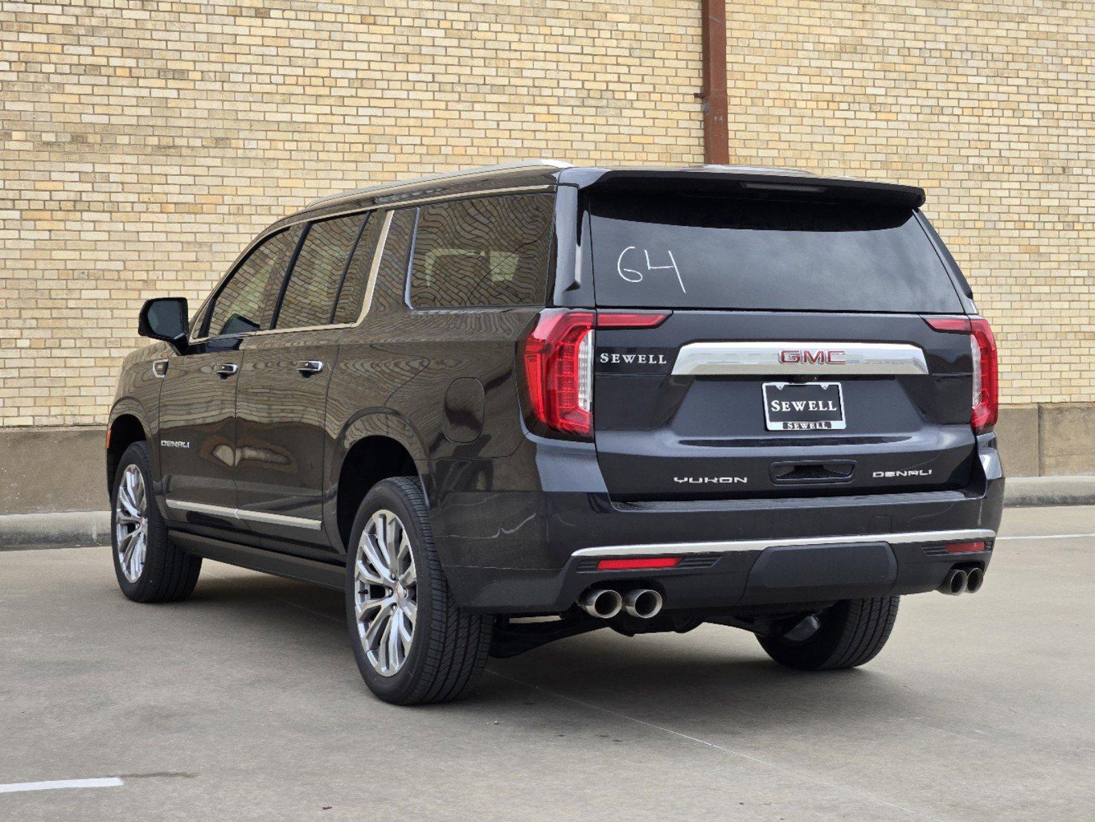 2024 GMC Yukon XL Vehicle Photo in DALLAS, TX 75209-3016