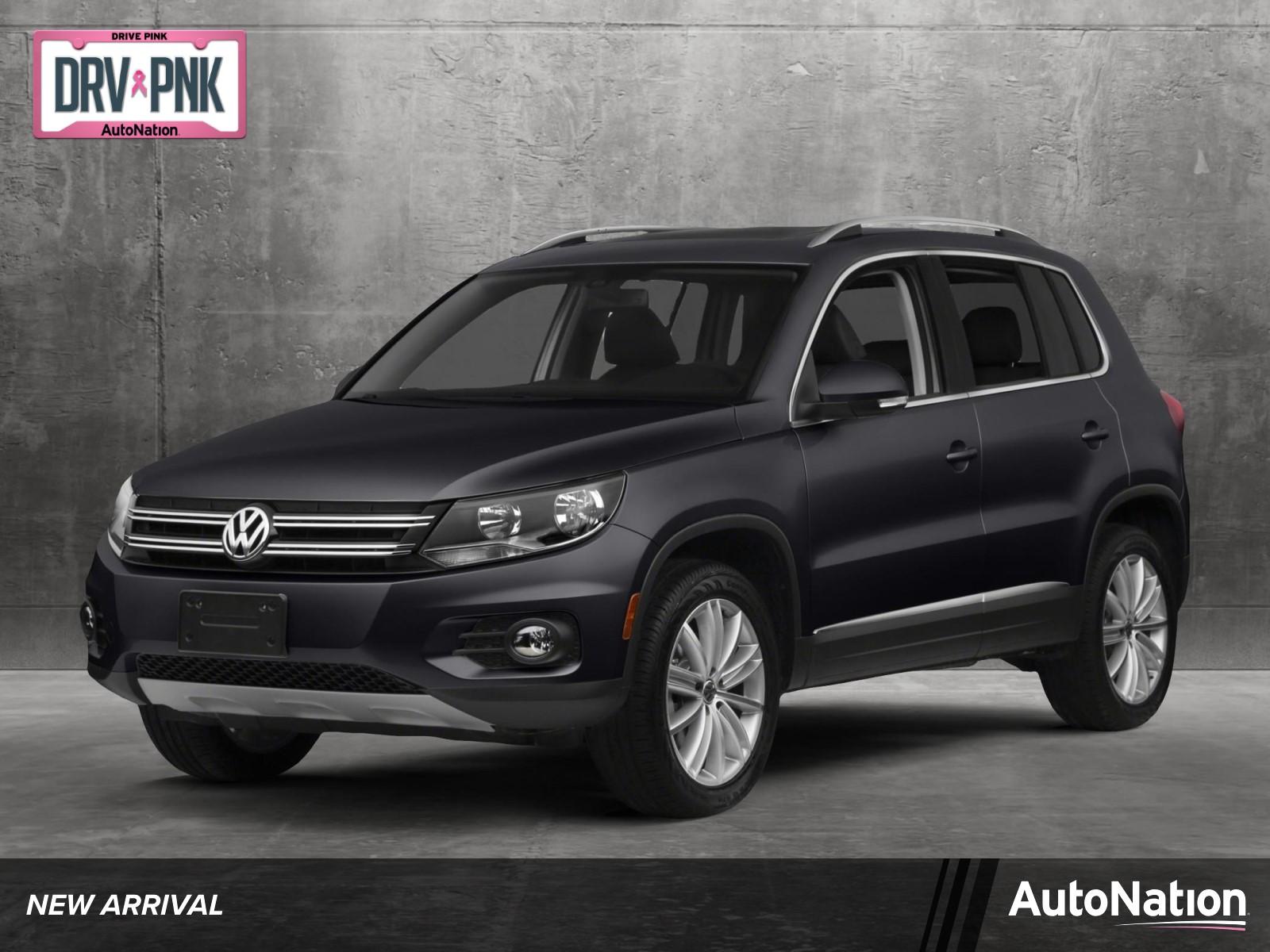 2015 Volkswagen Tiguan Vehicle Photo in PEMBROKE PINES, FL 33024-6534