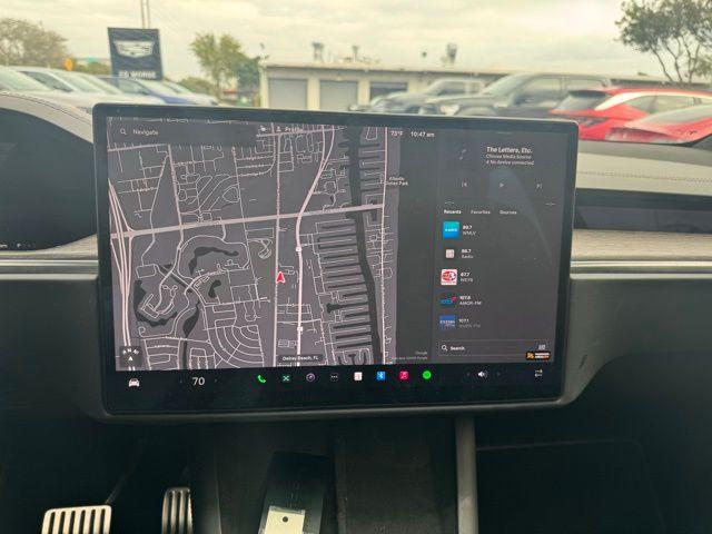 2023 Tesla Model X Vehicle Photo in DELRAY BEACH, FL 33483-3294