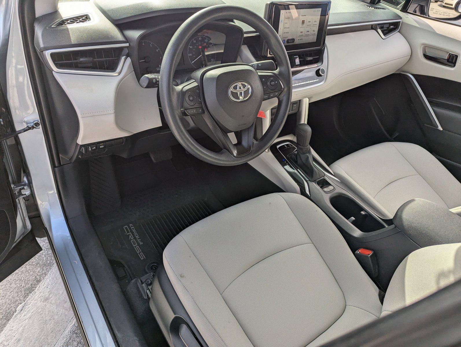 2023 Toyota Corolla Cross Vehicle Photo in Ft. Myers, FL 33907