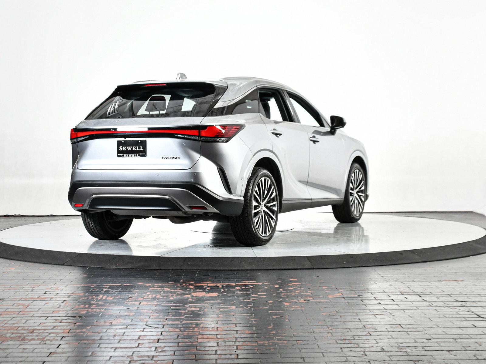 2024 Lexus RX 350 Vehicle Photo in DALLAS, TX 75235