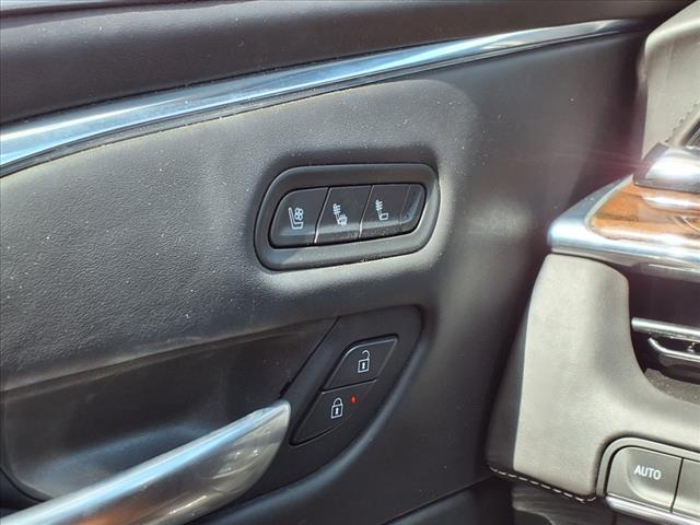 2021 Cadillac Escalade Vehicle Photo in TAMPA, FL 33612-3404