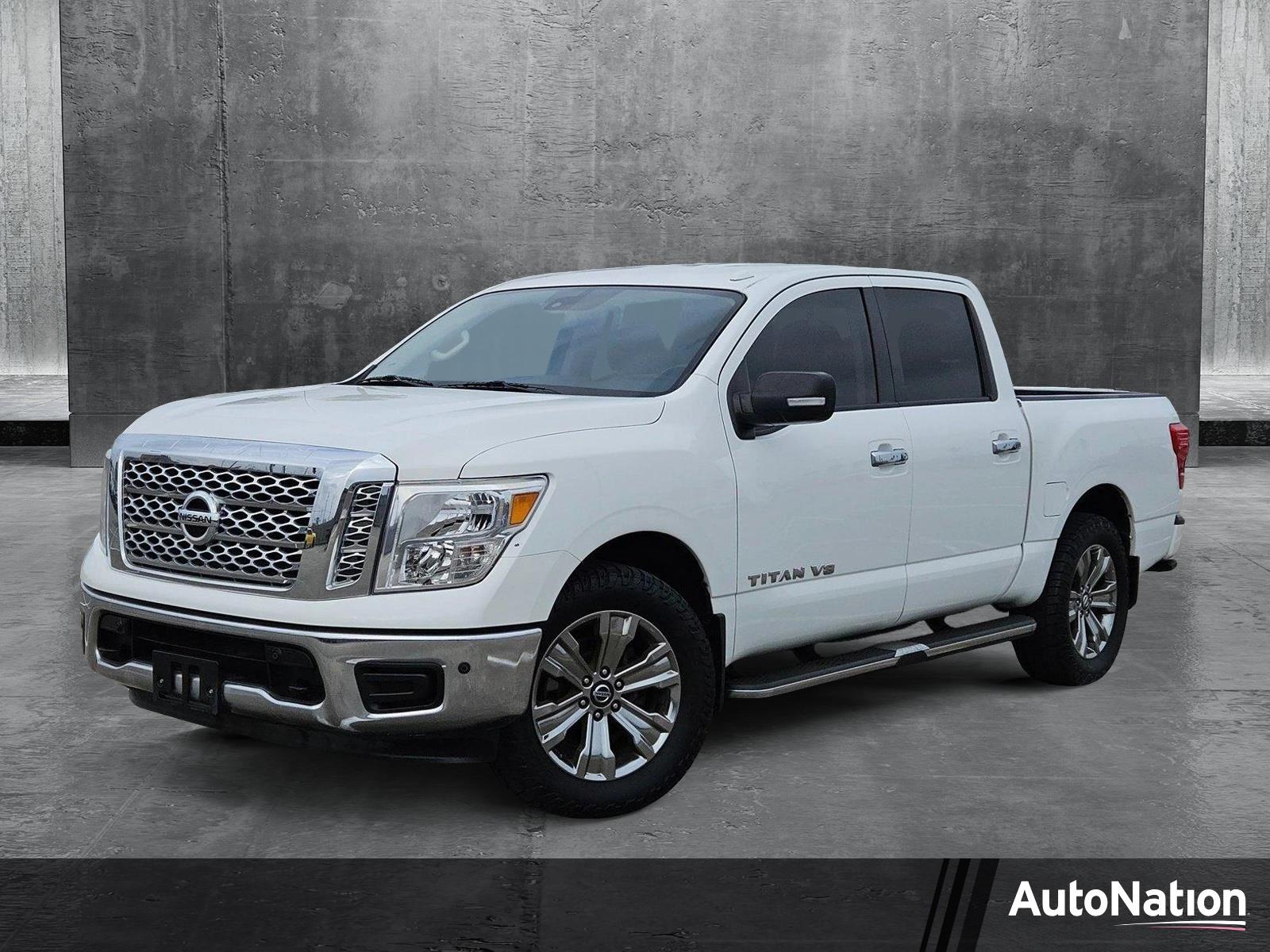 2018 Nissan Titan Vehicle Photo in CORPUS CHRISTI, TX 78416-1100