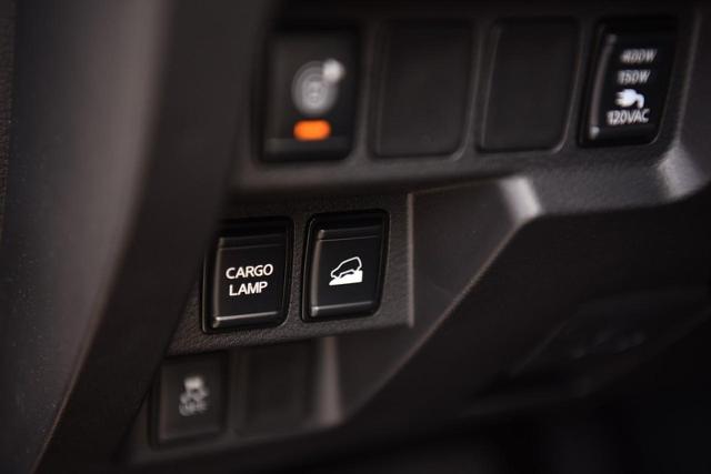 2025 Nissan Frontier Vehicle Photo in Ballwin, MO 63011