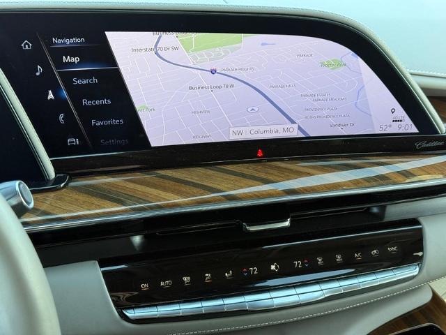 2024 Cadillac Escalade Vehicle Photo in COLUMBIA, MO 65203-3903