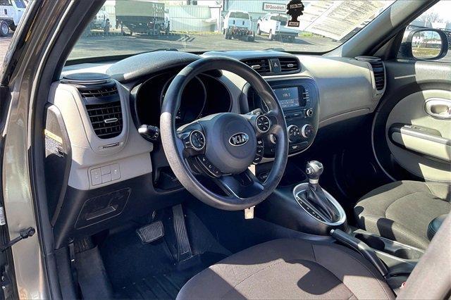 2017 Kia Soul Vehicle Photo in INDEPENDENCE, MO 64055-1314