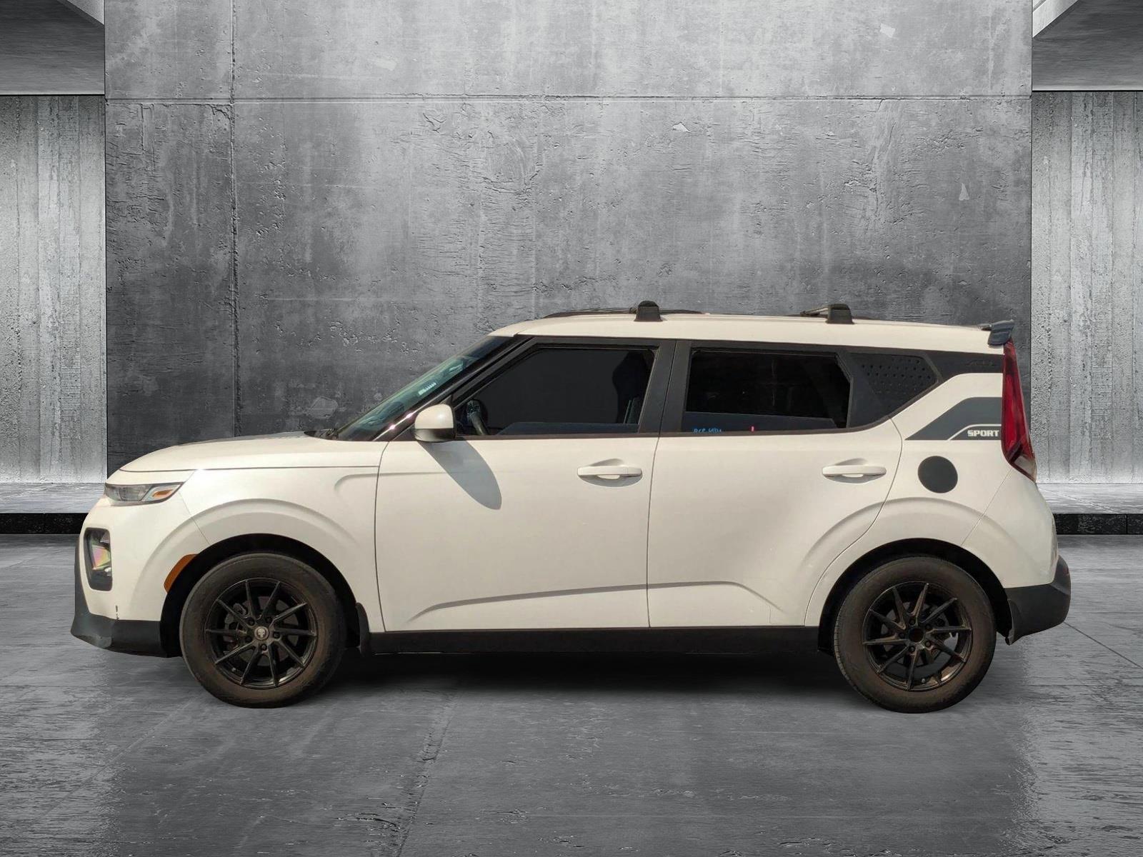 2022 Kia Soul Vehicle Photo in St. Petersburg, FL 33713