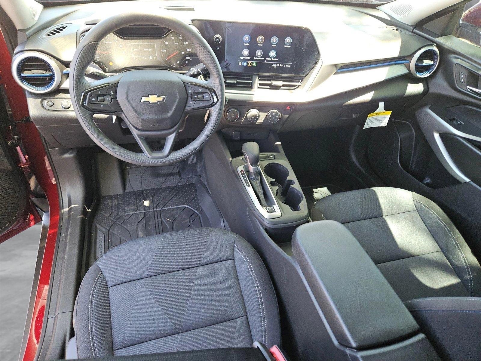 2025 Chevrolet Trax Vehicle Photo in GILBERT, AZ 85297-0446