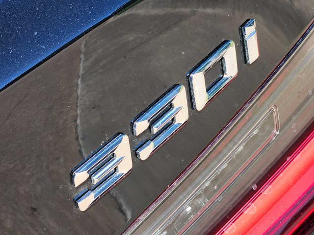 2025 BMW 330i Vehicle Photo in PLANO, TX 75024