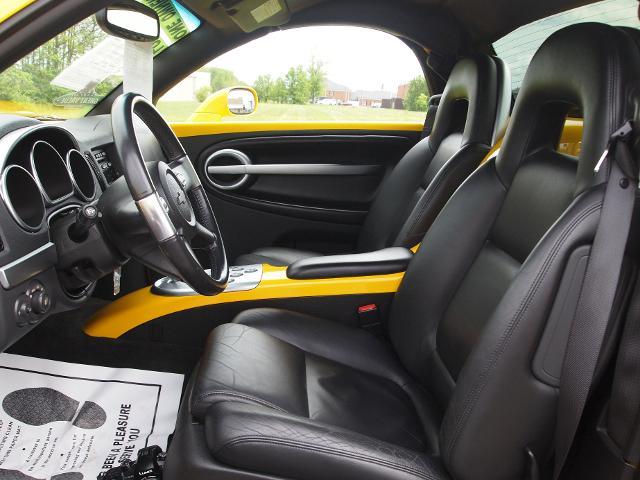 2004 Chevrolet SSR Vehicle Photo in MADISON, IN 47250-1611