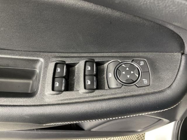 2022 Ford Edge Vehicle Photo in GILBERT, AZ 85297-0402