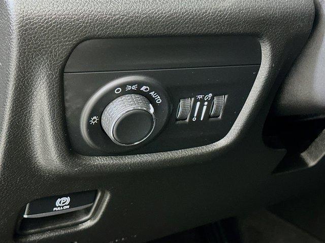 2022 Jeep Grand Cherokee Vehicle Photo in Doylsetown, PA 18901