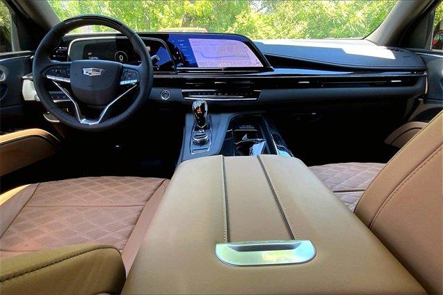 2023 Cadillac Escalade Vehicle Photo in KANSAS CITY, MO 64114-4545