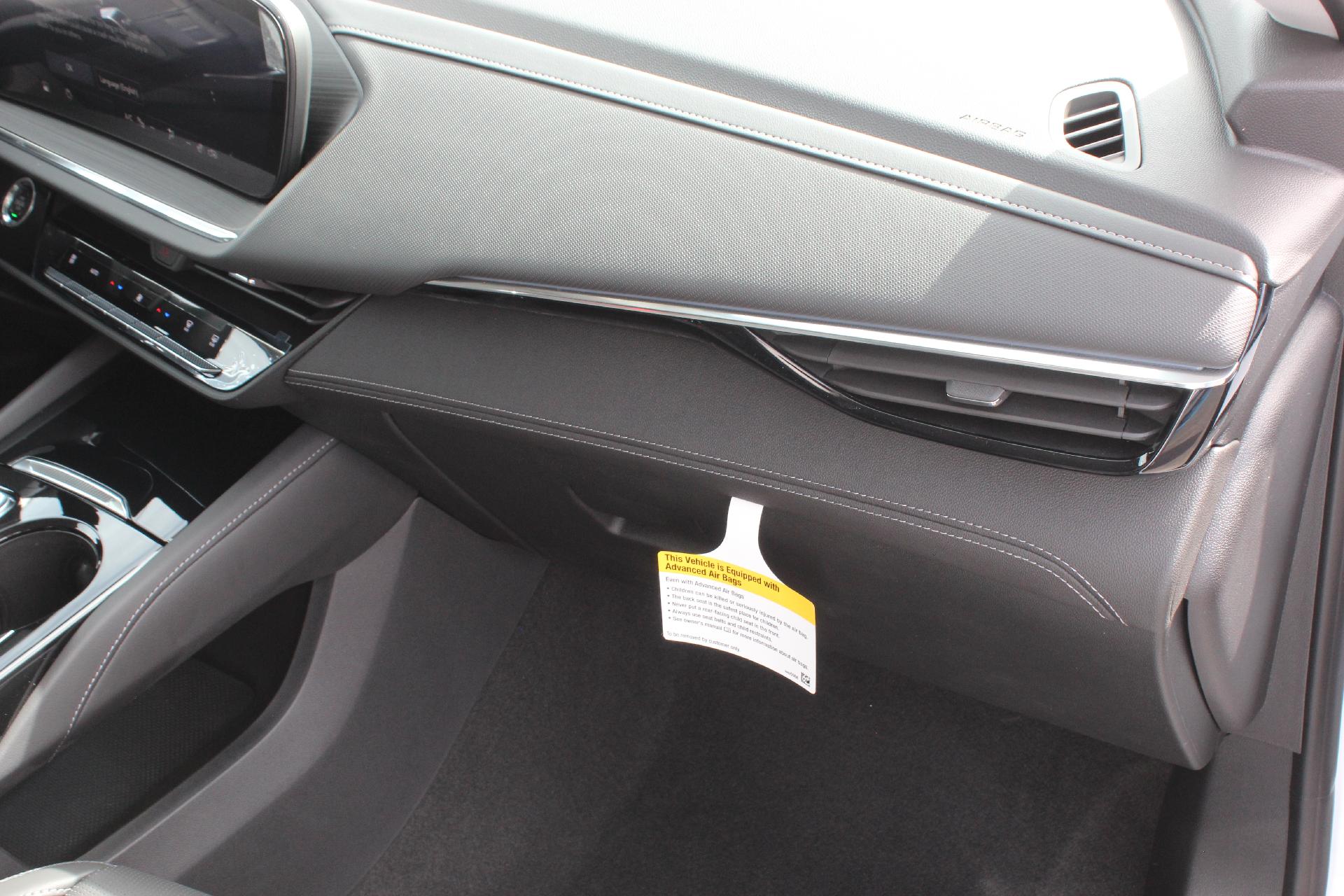 2025 Buick Envision Vehicle Photo in AURORA, CO 80012-4011