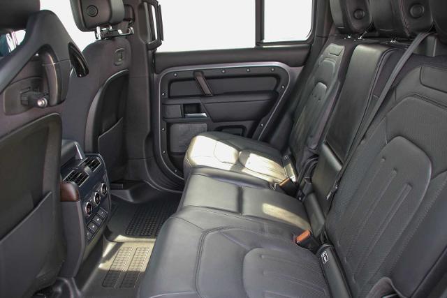 2020 Defender Vehicle Photo in SUGAR LAND, TX 77478