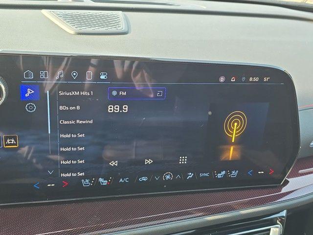 2024 Chevrolet Traverse Vehicle Photo in Pleasant Hills, PA 15236