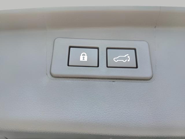2025 Subaru Outback Vehicle Photo in Green Bay, WI 54304