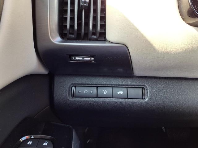 2022 Nissan Pathfinder Vehicle Photo in Oshkosh, WI 54904