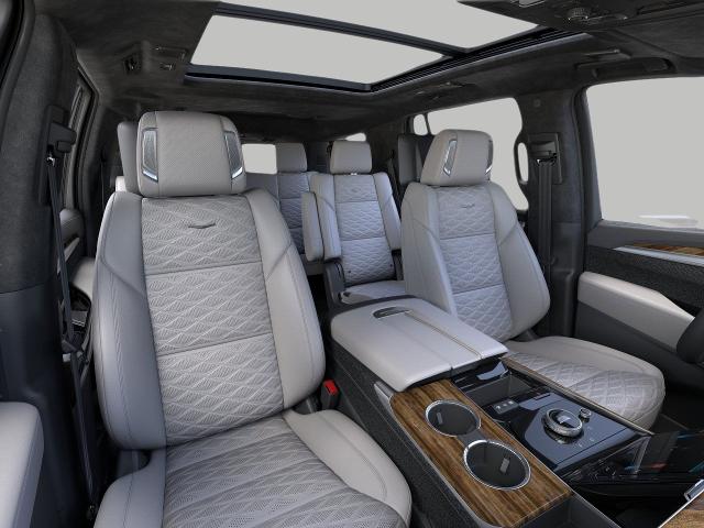 2025 Cadillac Escalade Vehicle Photo in GREEN BAY, WI 54303-3330