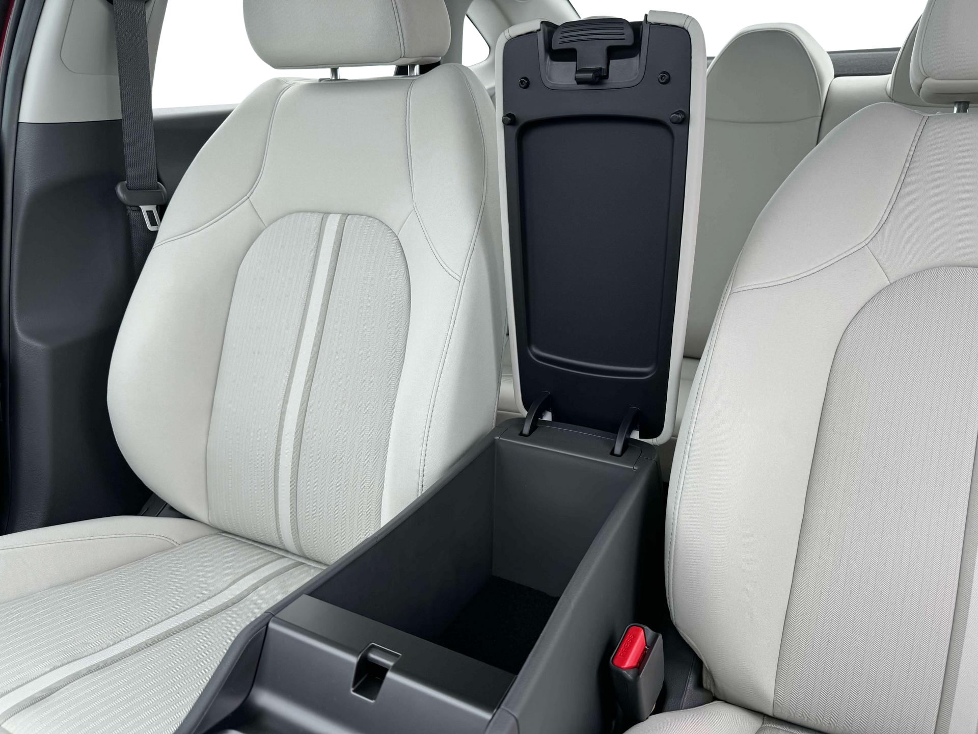 2025 Hyundai SONATA Vehicle Photo in Peoria, IL 61615