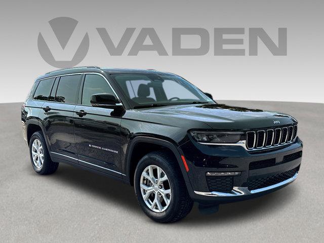 2023 Jeep Grand Cherokee L Vehicle Photo in Savannah, GA 31419