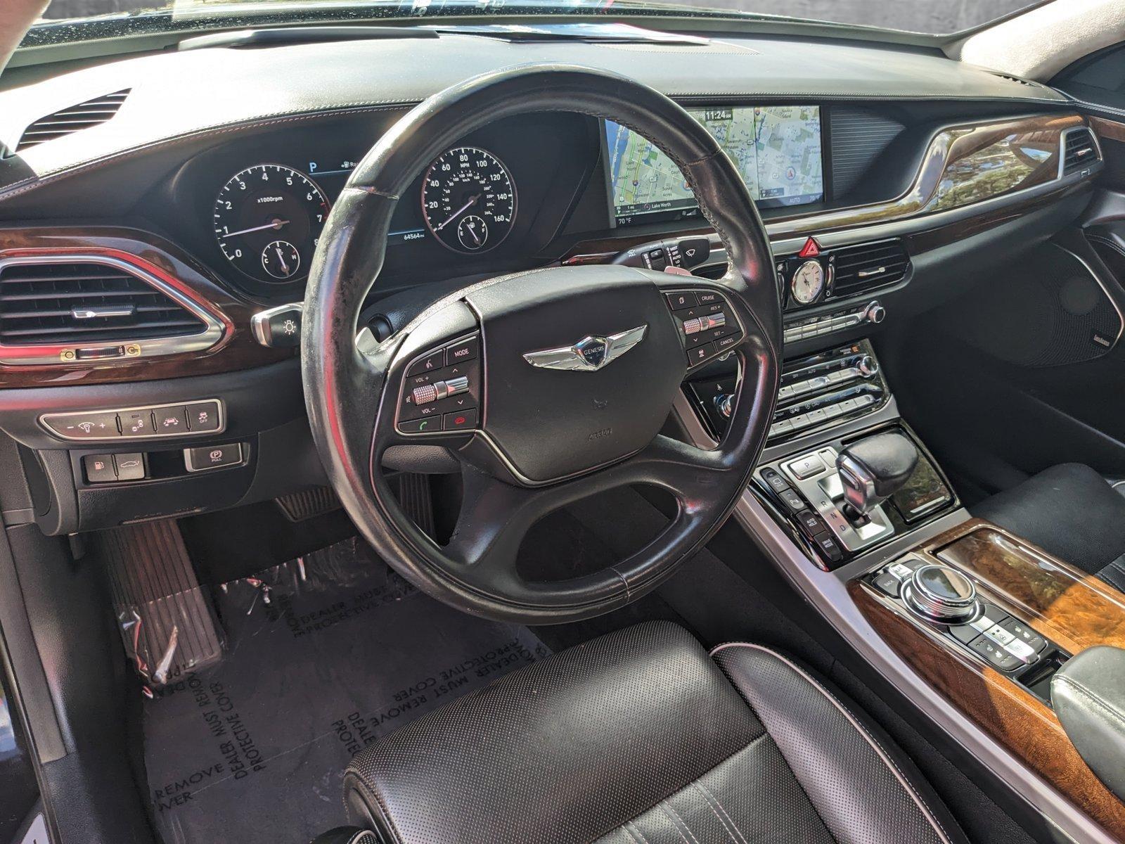 2018 Genesis G90 Vehicle Photo in GREENACRES, FL 33463-3207