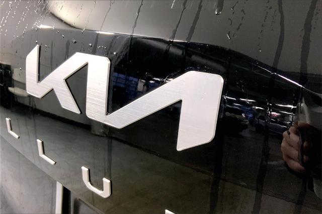 2023 Kia Telluride Vehicle Photo in Lees Summit, MO 64086